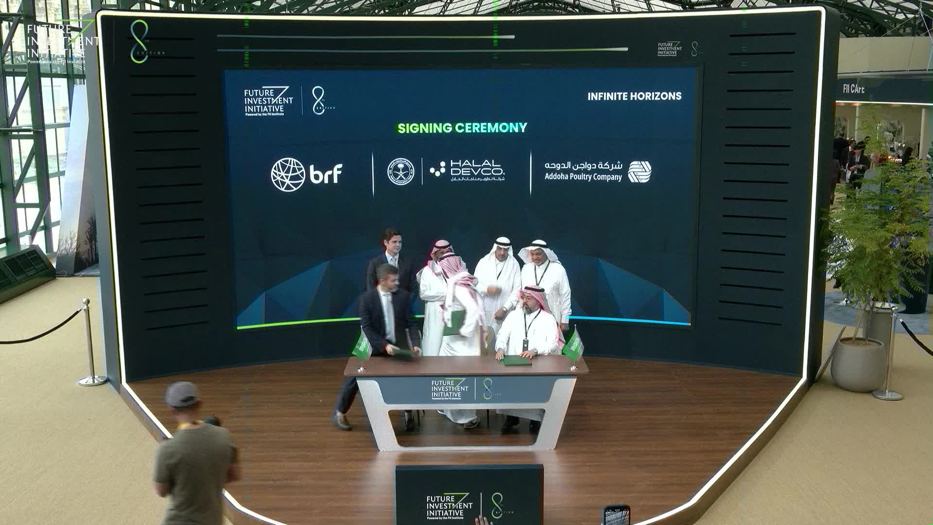 ANNOUNCEMENTS &amp; SIGNING CEREMONY