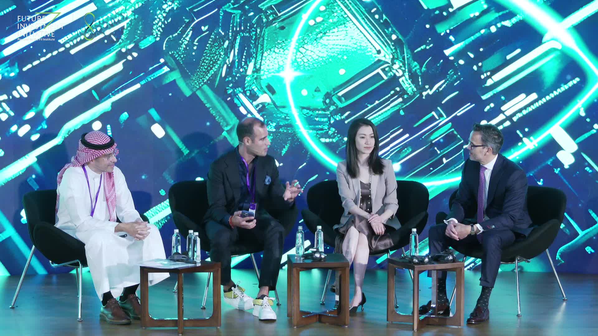 HOW WILL INDUSTRY 5.0 OPTIMIZE THE HUMAN-MACHINE SYMBIOSIS?