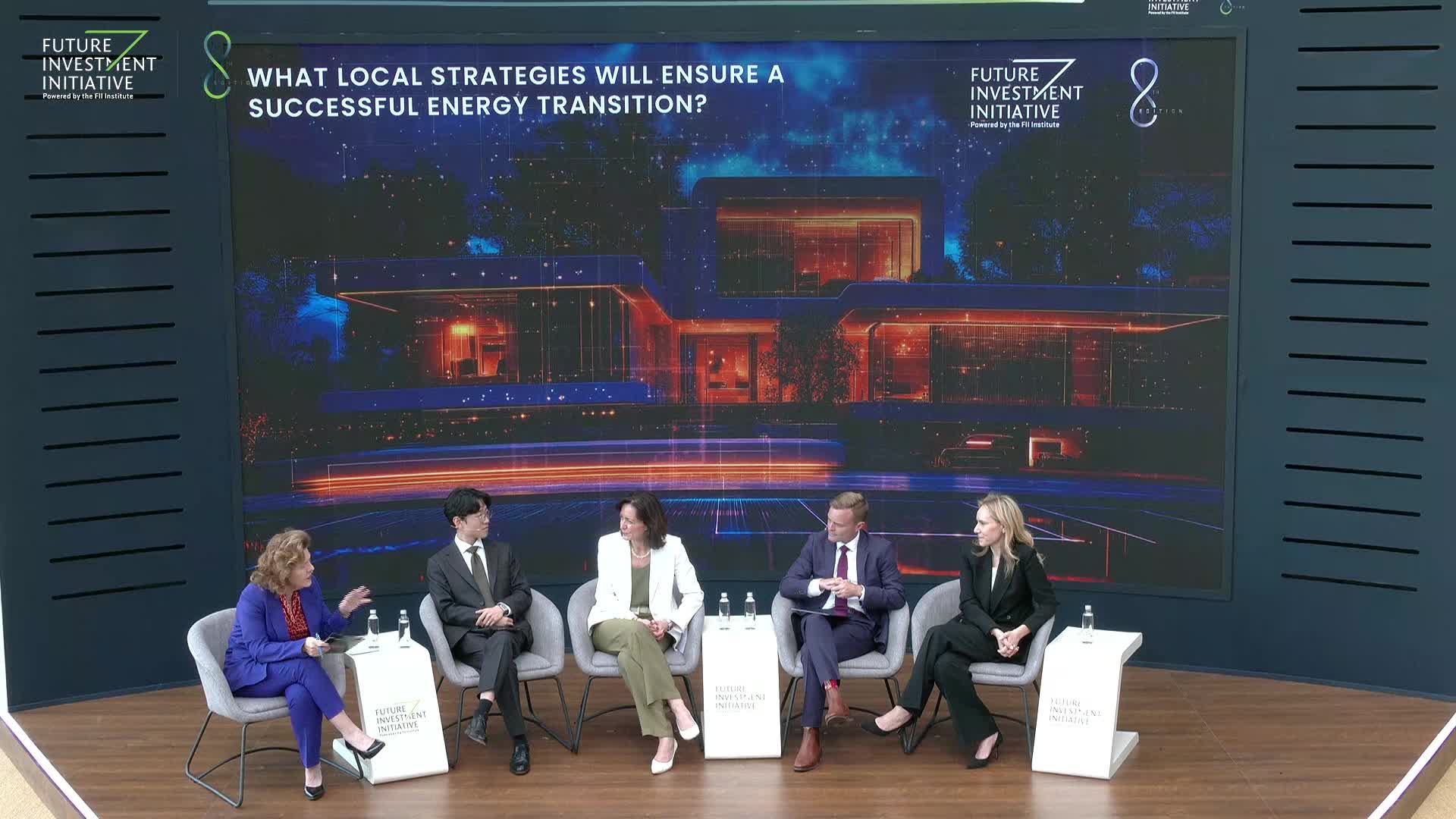 WHAT LOCAL STRATEGIES WILL ENSURE A SUCCESSFUL ENERGY TRANSITION?