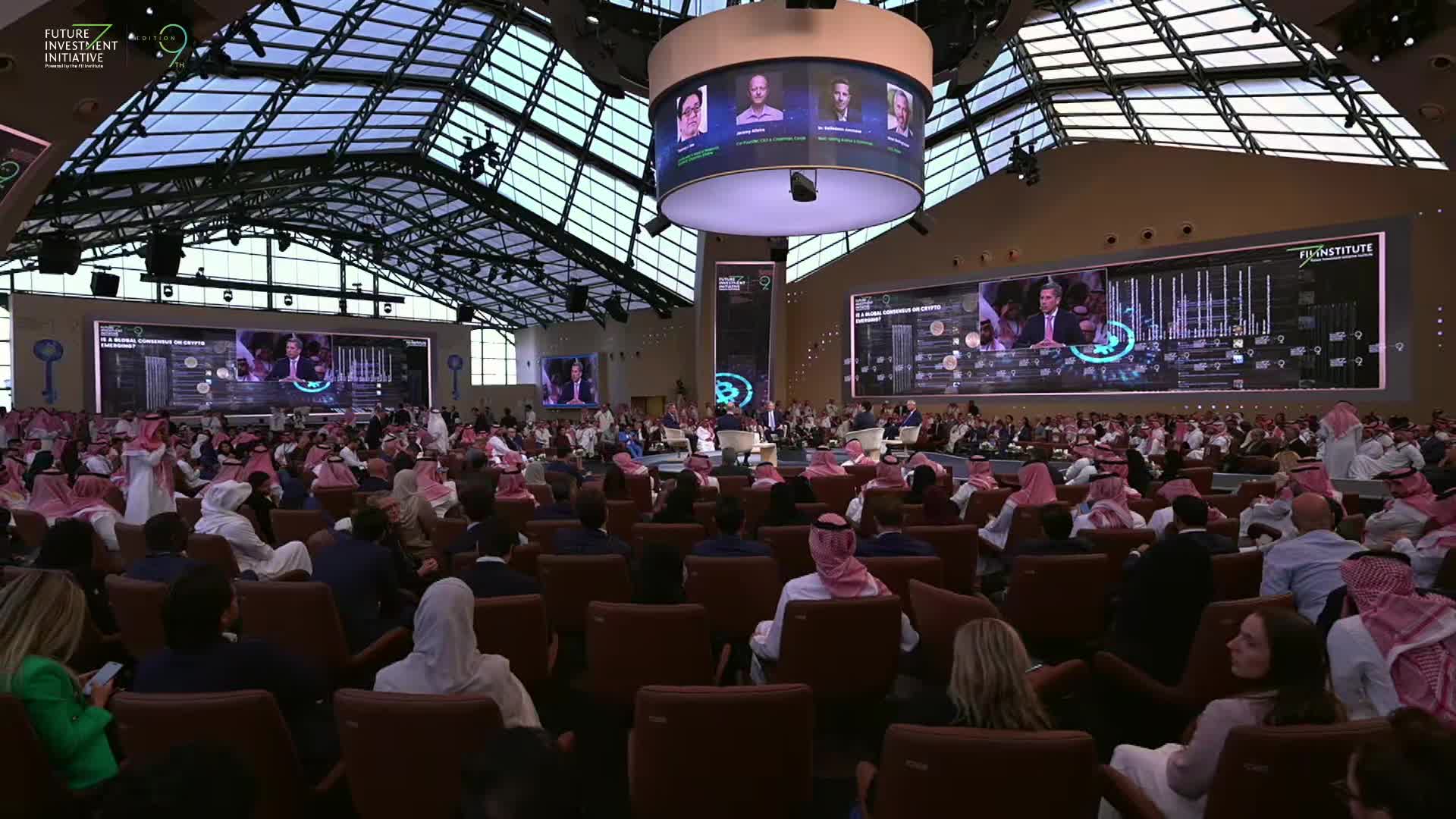 IS A GLOBAL CONSENSUS ON CRYPTO EMERGING?